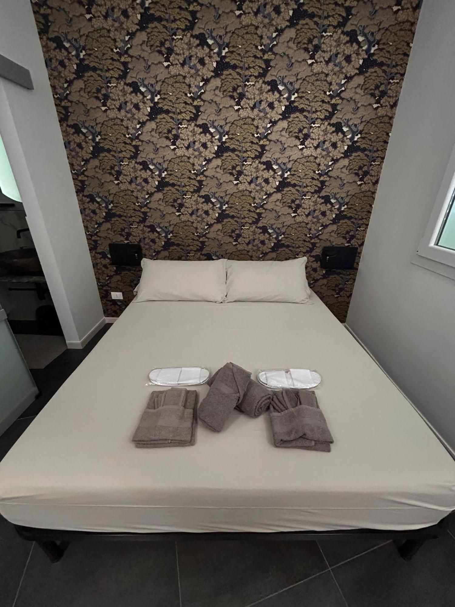 Bari Sea Paradise View (Adults Only) מראה חיצוני תמונה